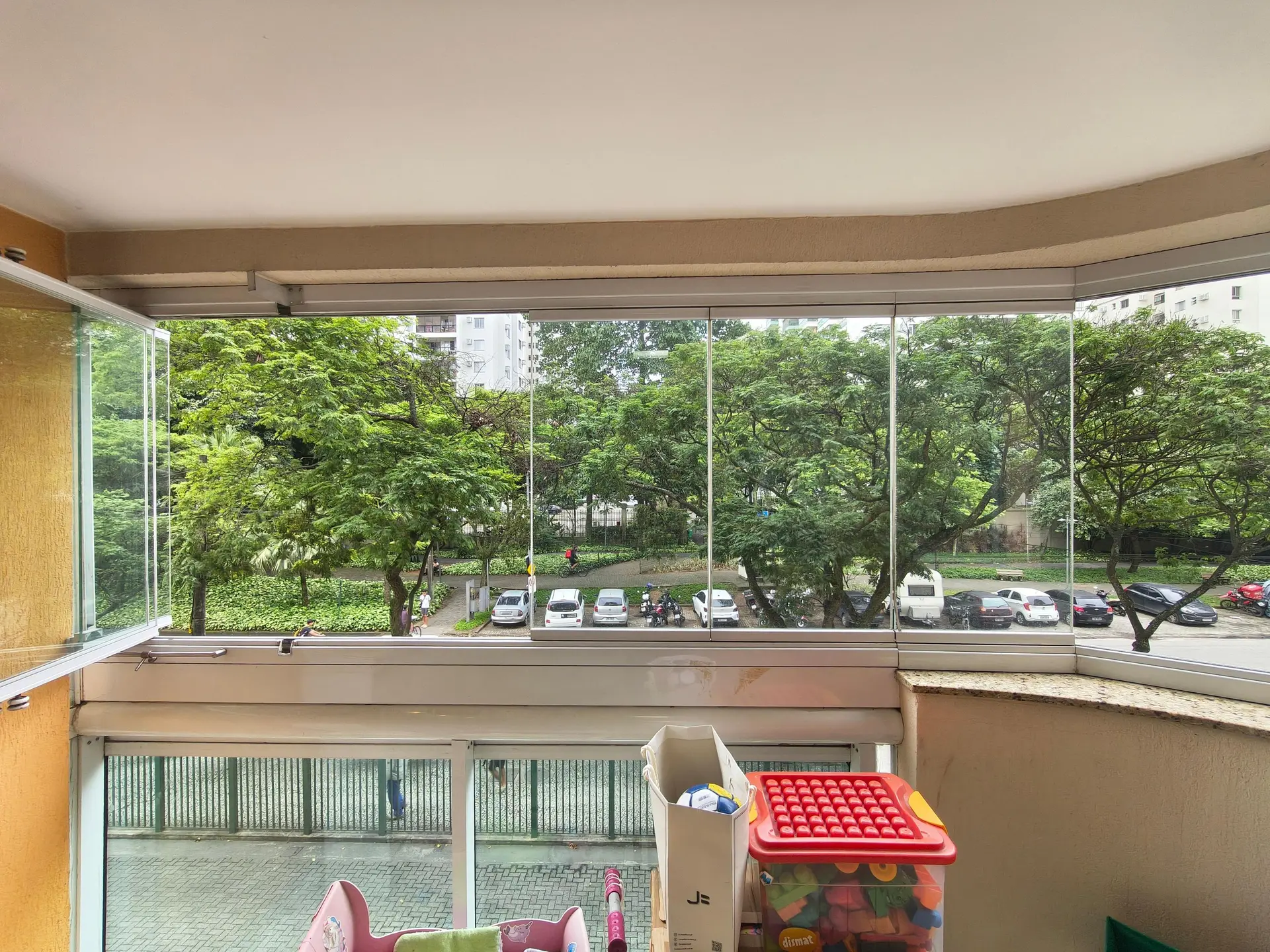 Furnished apartment, 103 m², with a washing machine — photo 2