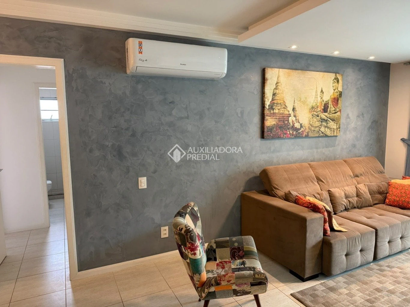 Furnished apartment, 105 m², with a grill on the balcony — photo 5