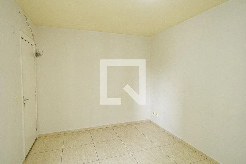 Unfurnished 2-bedroom apartment with 50 m² and parking — photo 9