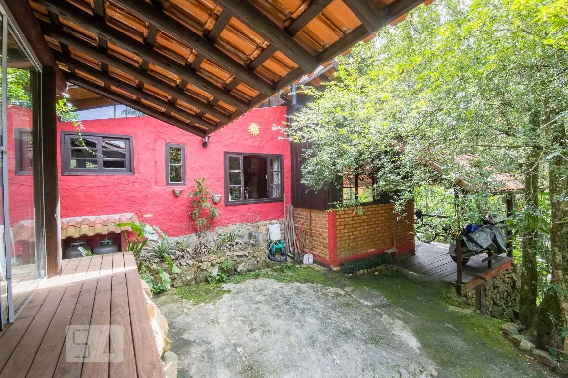 Будинок із 3 спальнями та джакузі — photo 23