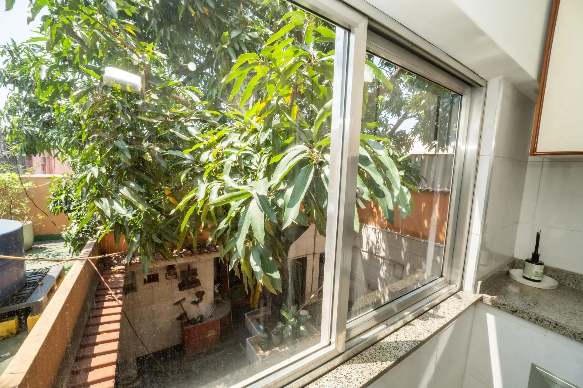 Furnished house, 449 m², with a jacuzzi — photo 53