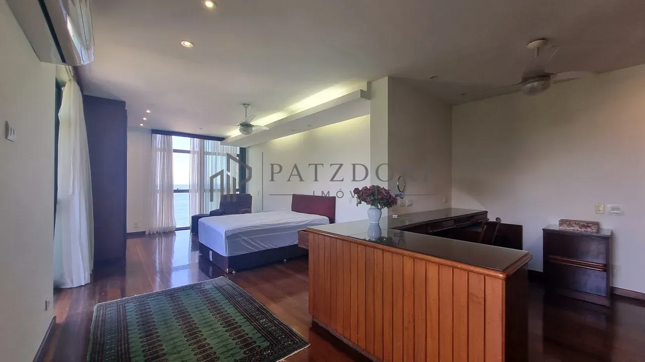 Apartamento 270 m² com 4 quartos e cozinha fechada — photo 36