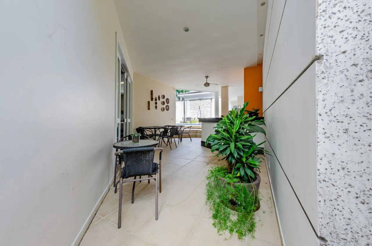 Furnished house with 5 bedrooms and 690 m², 5 parking — photo 15