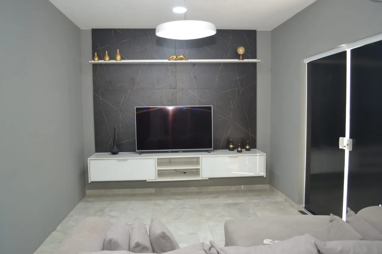 Furnished house with 4 bedrooms and a kitchen-dining area — photo 3