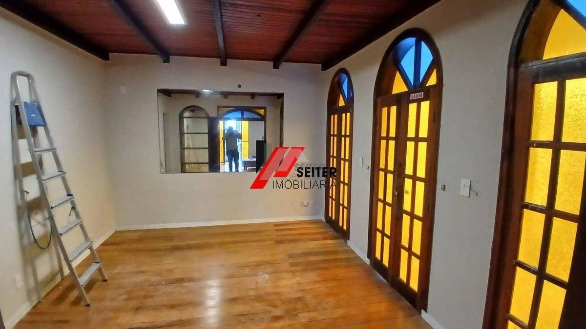 4-bedroom house with a home office in Florianópolis — photo 18