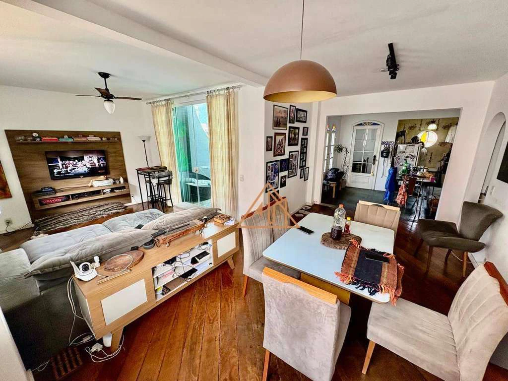 Casa mobiliada com 5 quartos e 228 m² com 3 vagas — photo 30