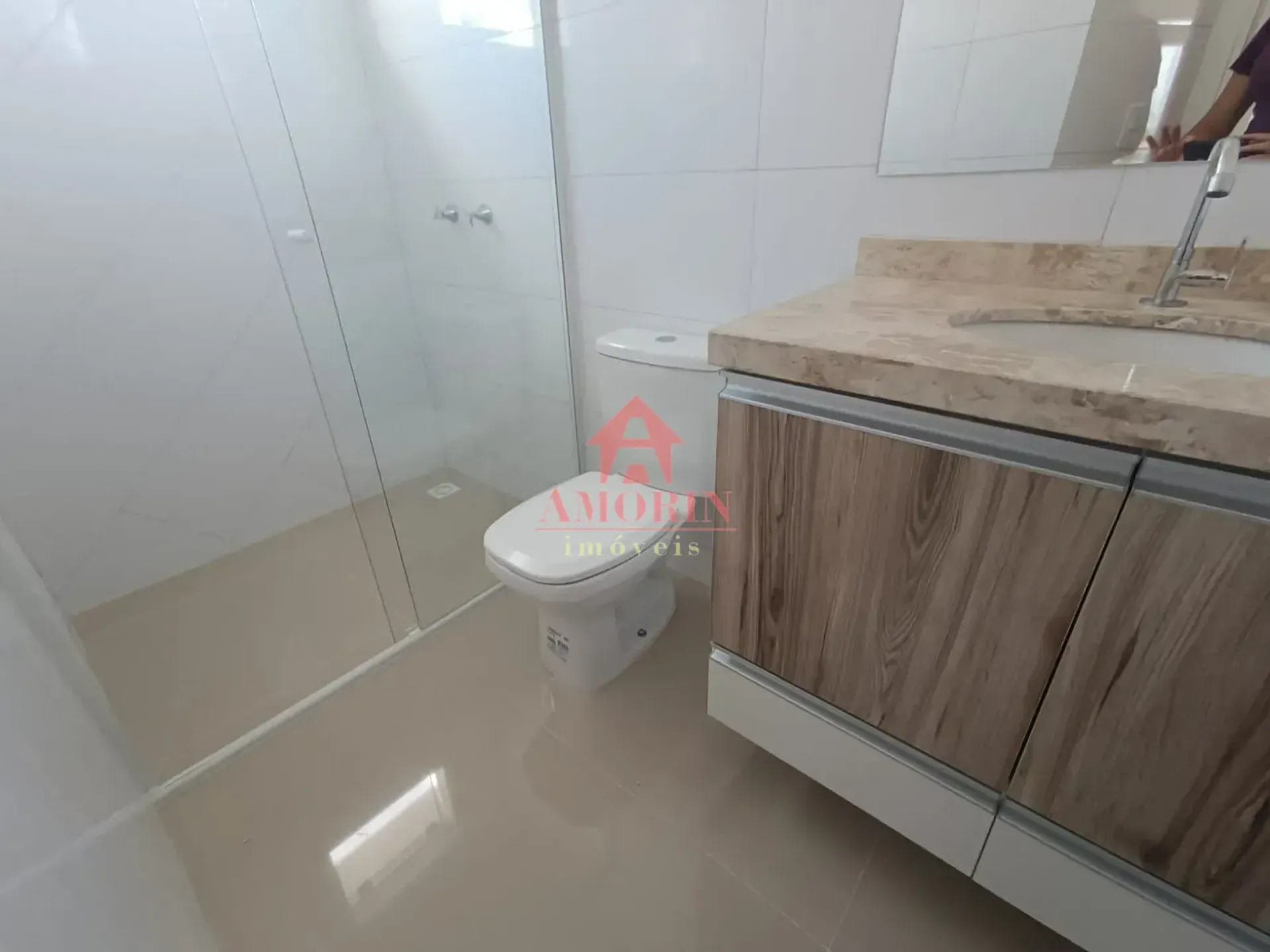 Townhouse with 3 bedrooms, en-suite and balcony — photo 12
