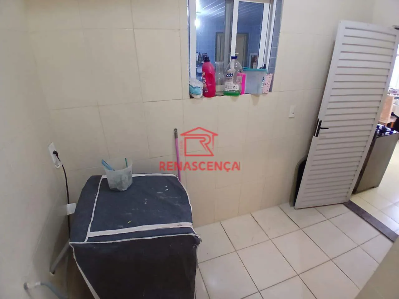 Furnished house with 3 suites and a separate gas kitchen — photo 20