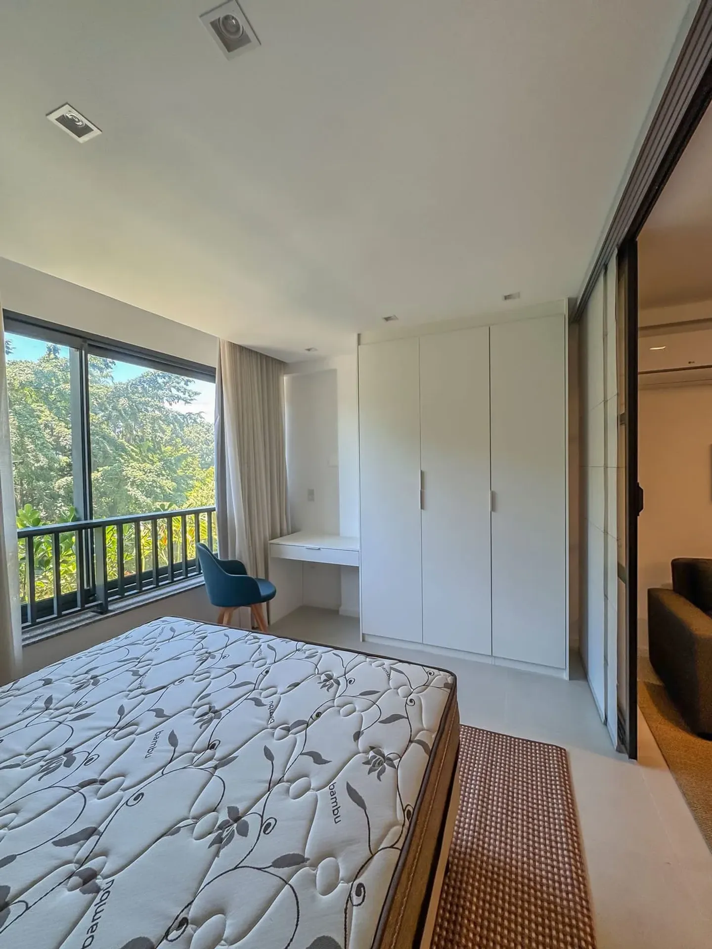Furnished apartment, 35 m², with a home office — photo 2