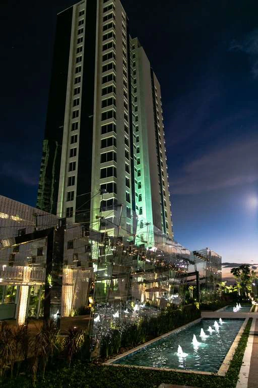 4-suite apartment with 6 bathrooms, 266 m² — photo 32