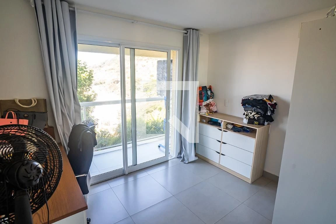 Casa mobiliada, 120 m², com janelas do piso ao teto — photo 30