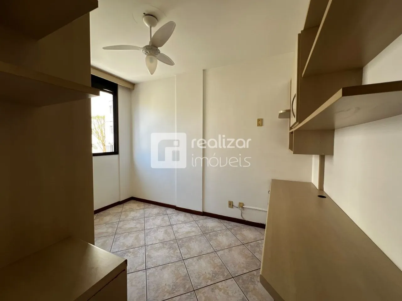 3-bedroom apartment with a home office in Florianópolis — photo 4