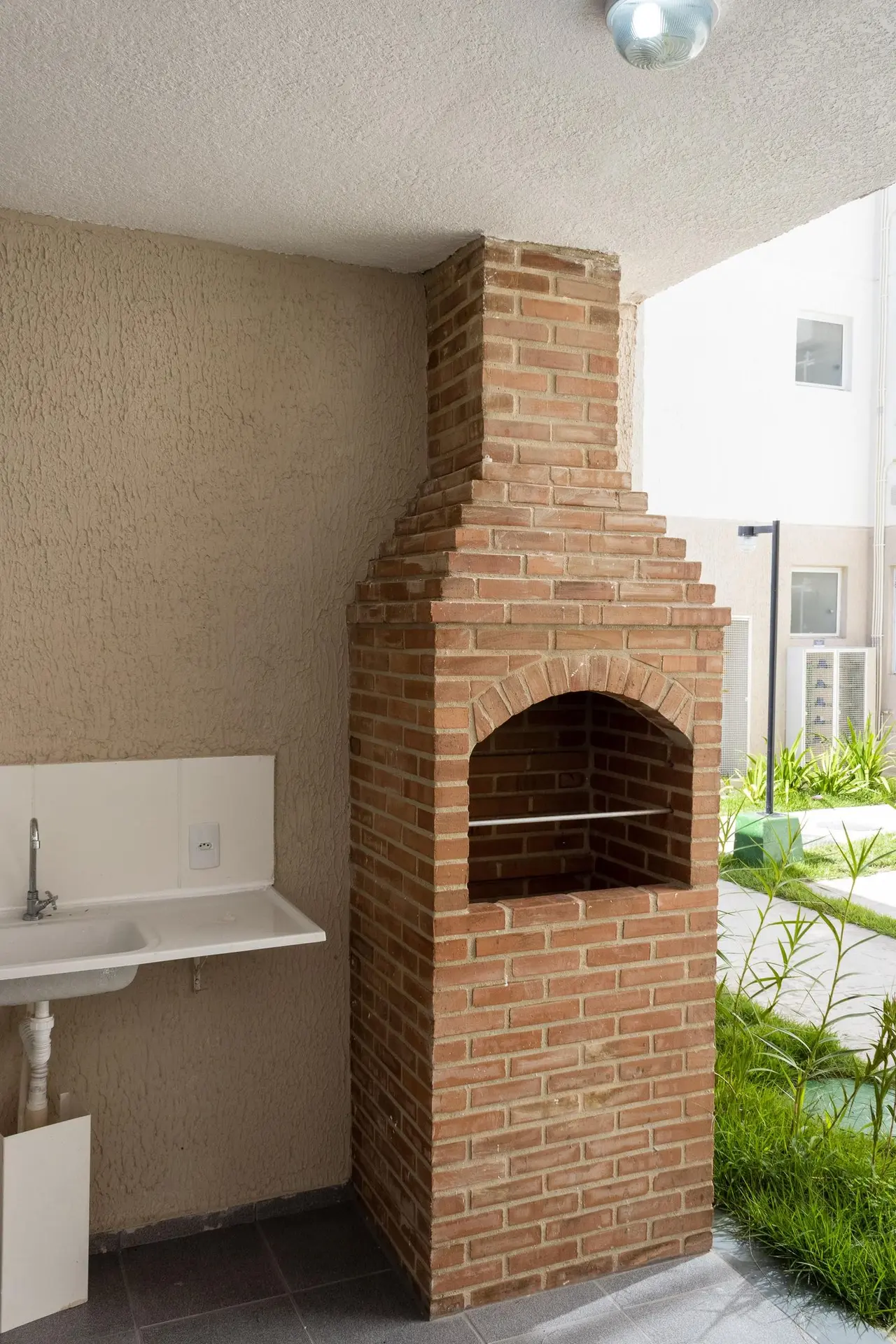 Apartamento en alquiler con 2 dormitorios y parrilla en la terraza — photo 30