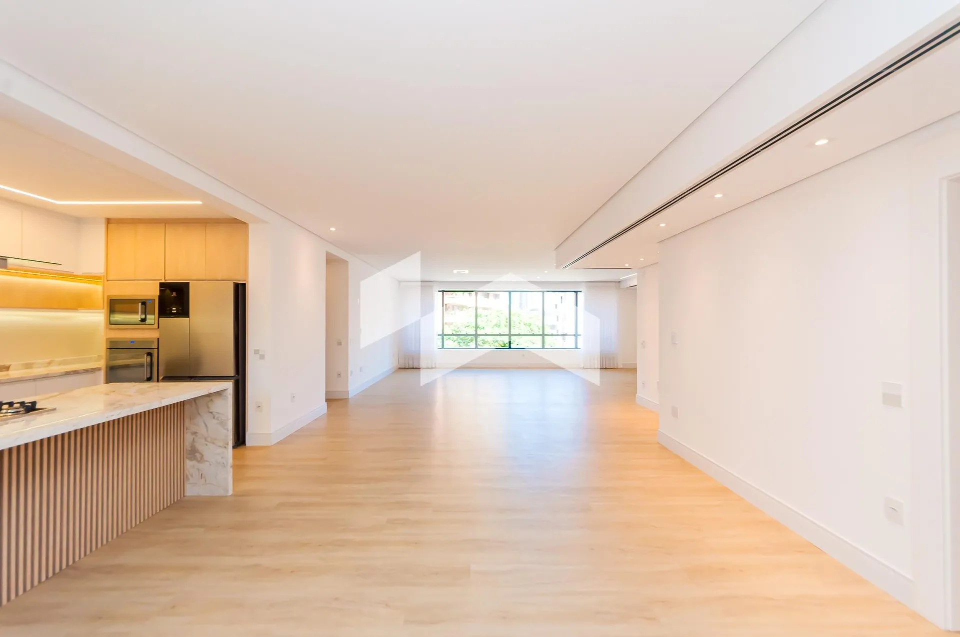 3-suite apartment with 227 m² and 3 parking spaces — photo 2