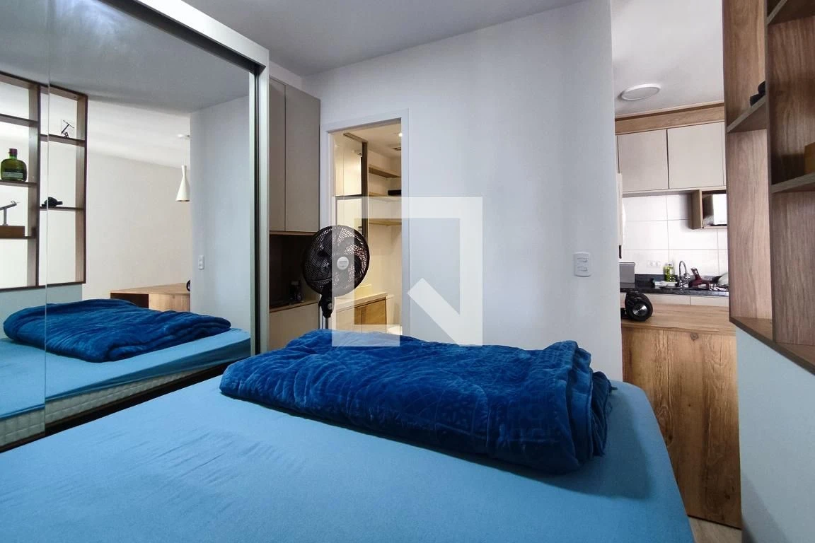 Washing machine in a one-bedroom apartment, 33 m² — photo 9
