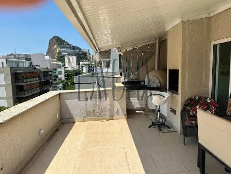 Furnished apartment with 4 bedrooms and 5 bathrooms — photo 10