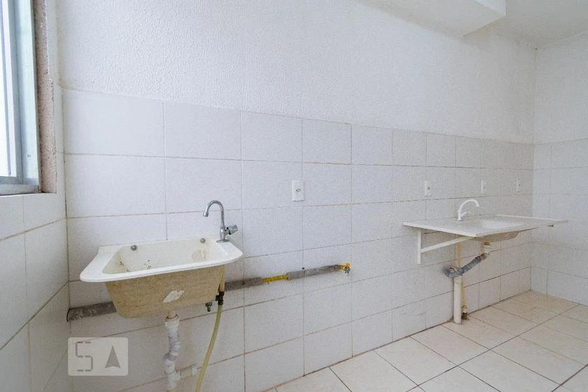 2-bedroom apartment in a building with a pool — photo 26