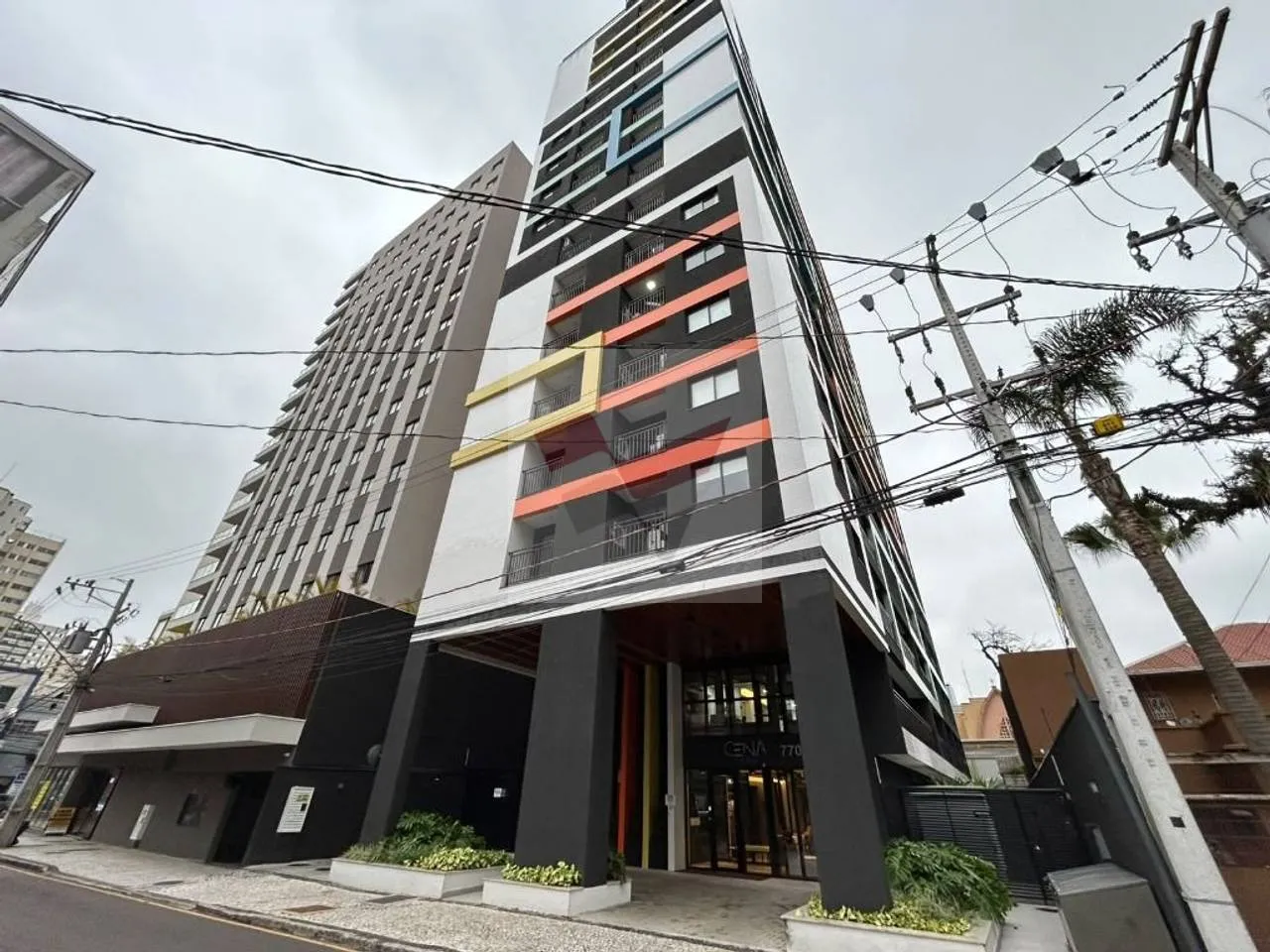 Apartment on the 14th floor with a washing machine — photo 12