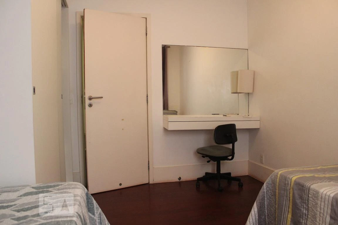 Apartamento de 325 m² com 4 quartos e 3 suítes — photo 50