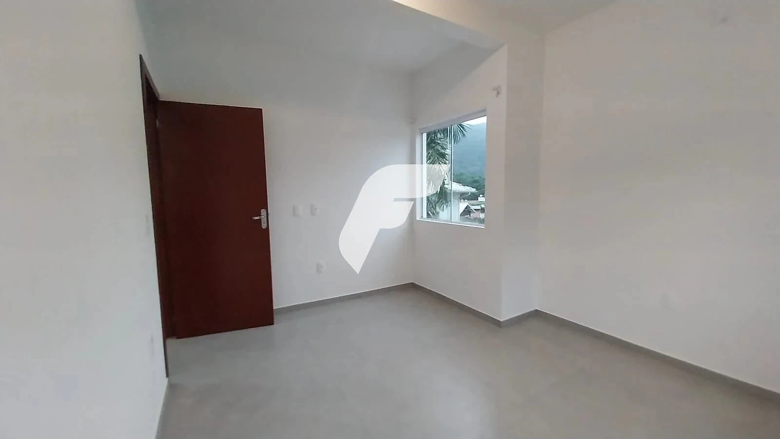 Vista a la montaña y 1 dormitorio: departamento de 50 m² — photo 3