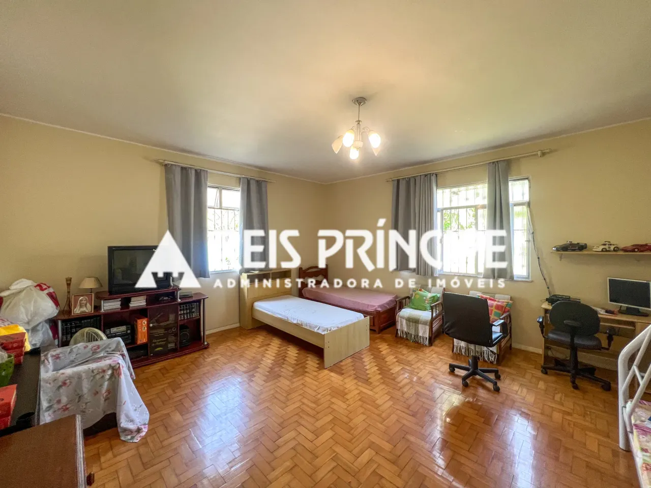Furnished house with 4 bedrooms and 2 bathrooms — photo 13