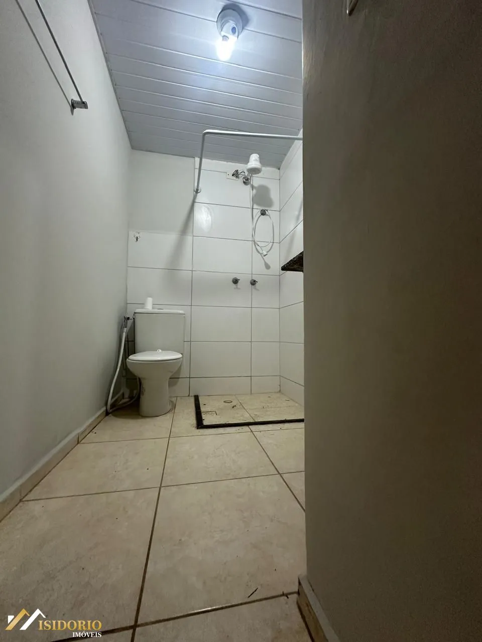 1-bedroom apartment with parking and a private BBQ — photo 9