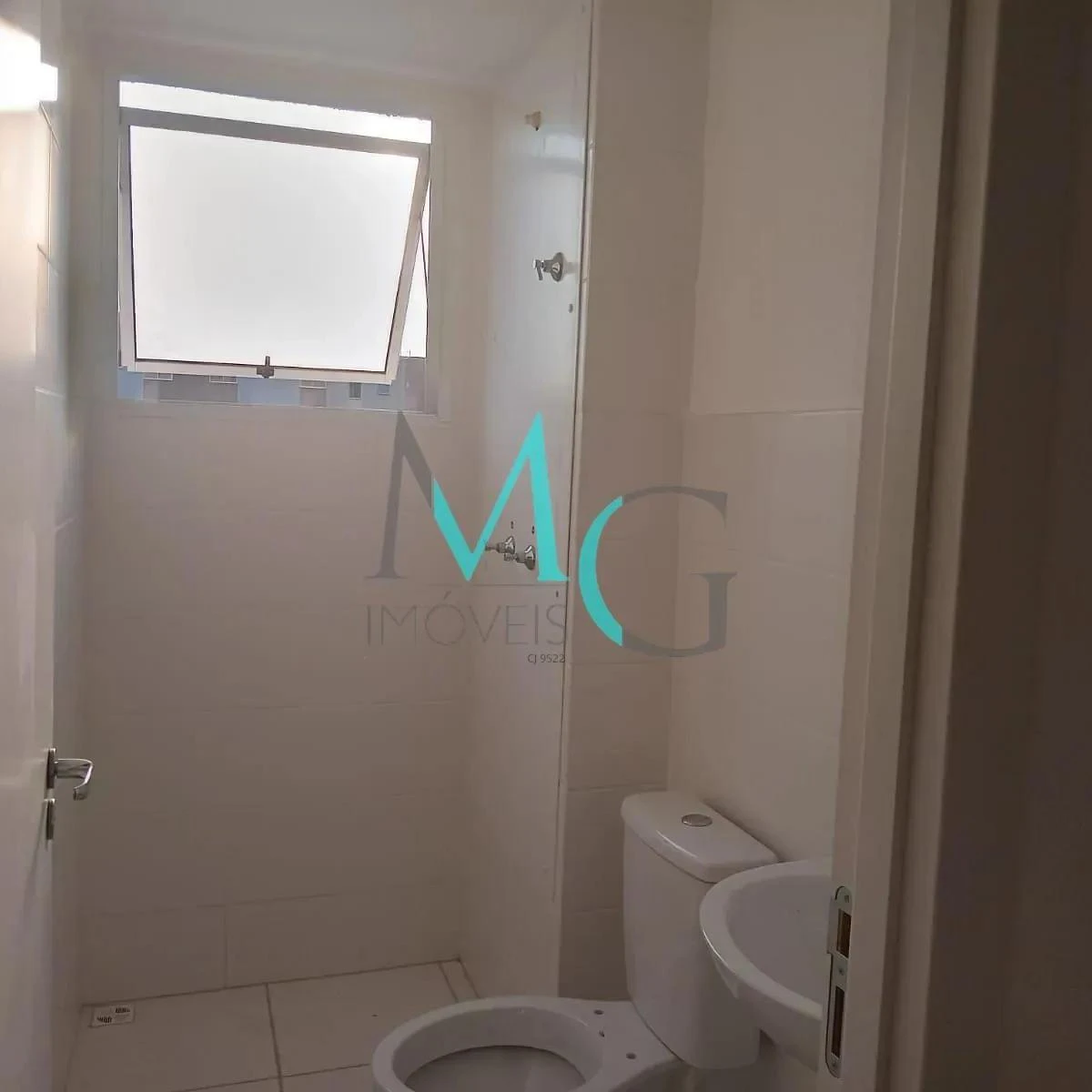 Apartamento com 44 m², 2 quartos e 1 vaga