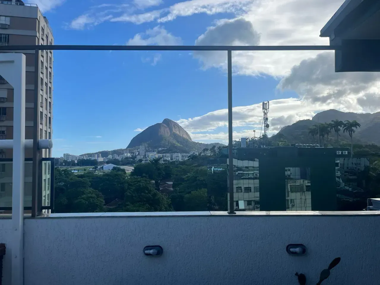 Apartment with 3 bedrooms and 5 bathrooms with view — photo 25