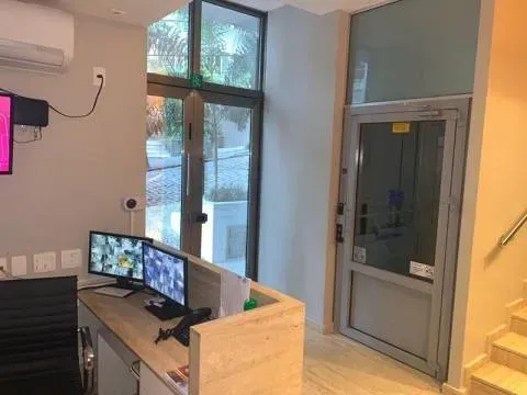 Duplex penthouse with 230 m², 3 bedrooms, 2 bathrooms — photo 16