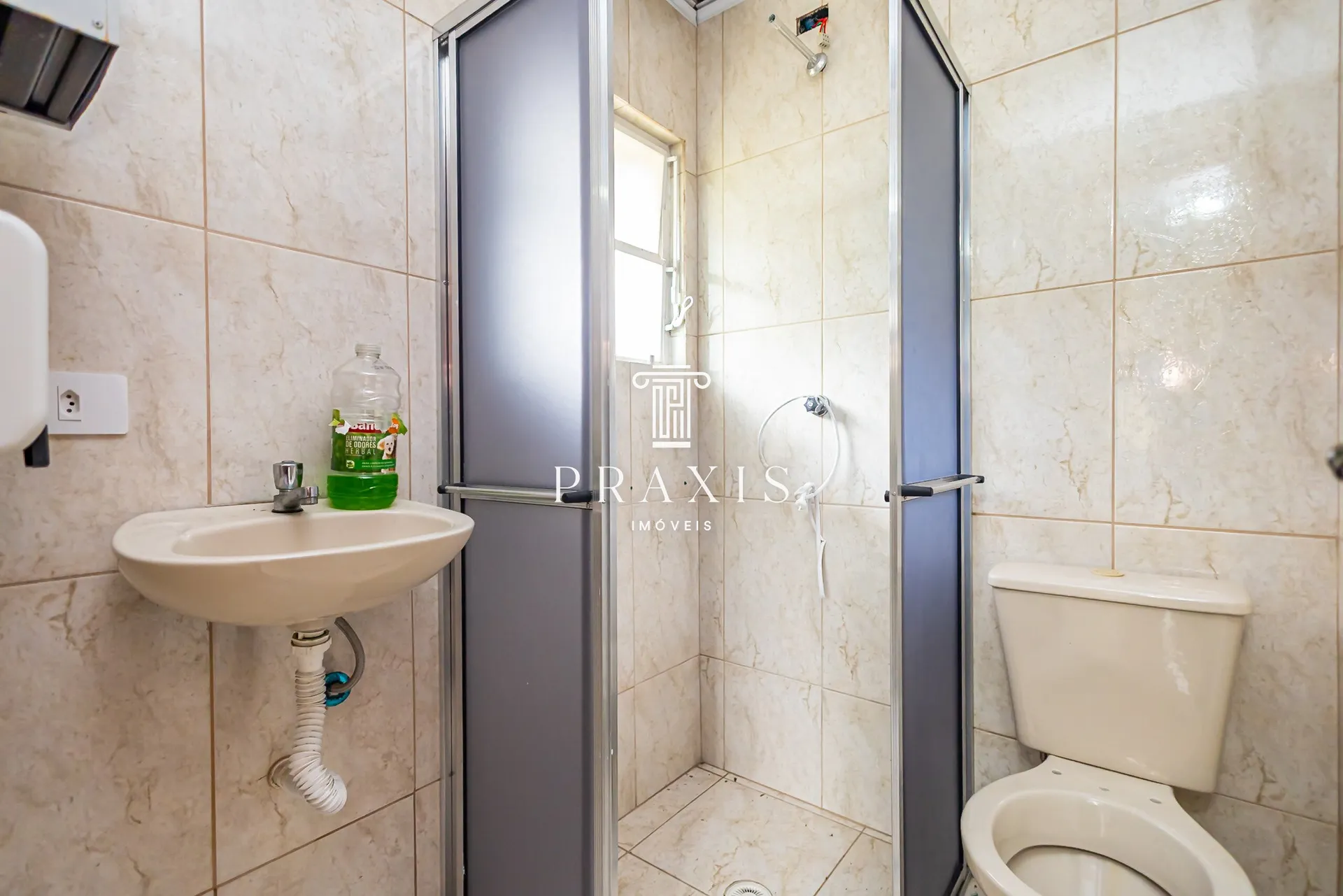 House with 4 bedrooms, 445 m² and fitted kitchen — photo 41