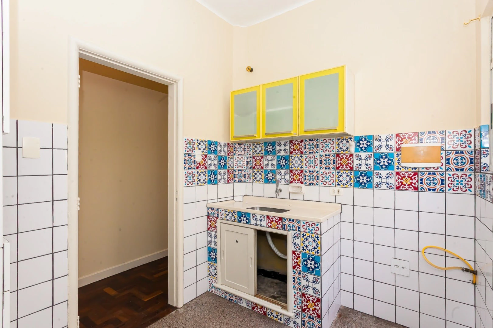 Bañera y 1 dormitorio: departamento de 66 m² — photo 7