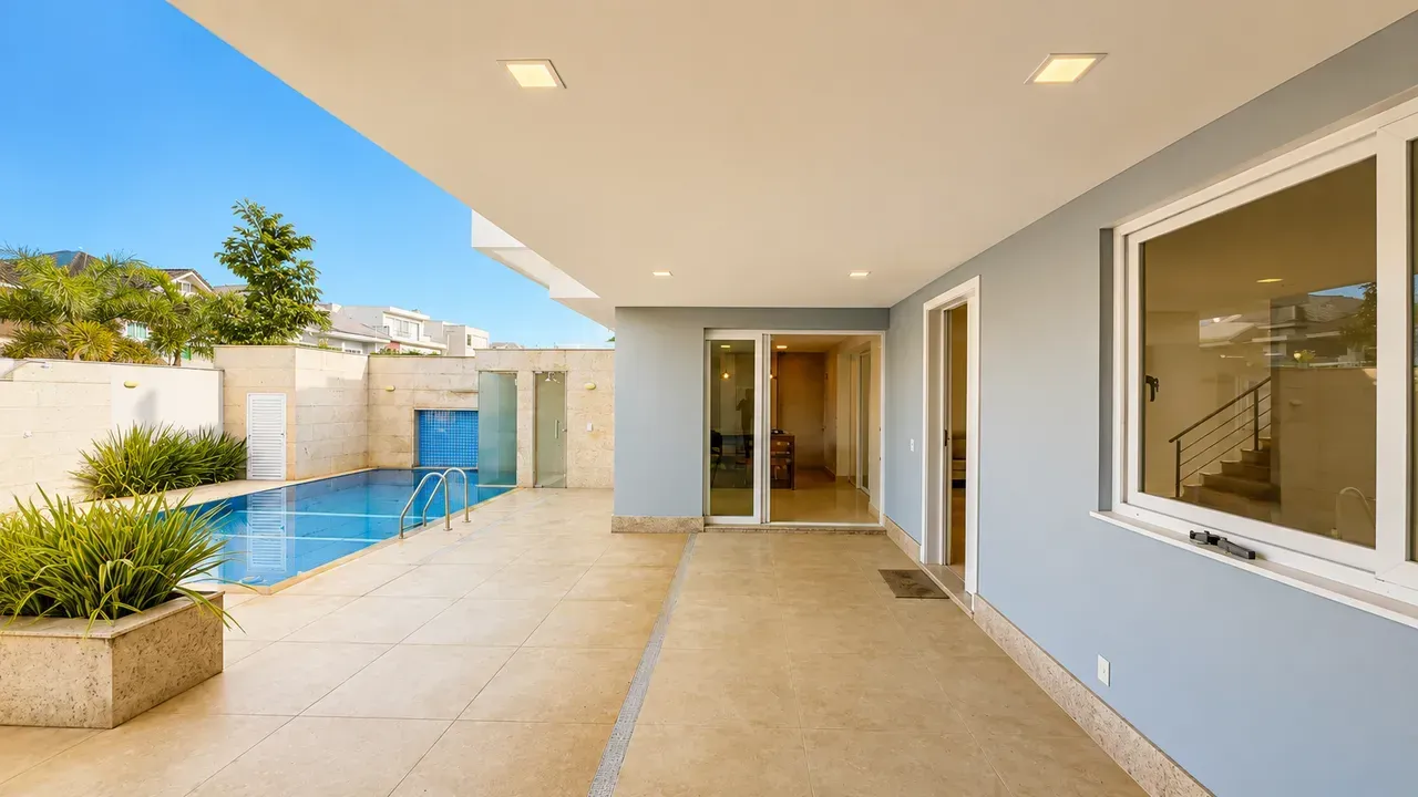 Casa com 4 quartos e 5 banheiros, 3 vagas — photo 12