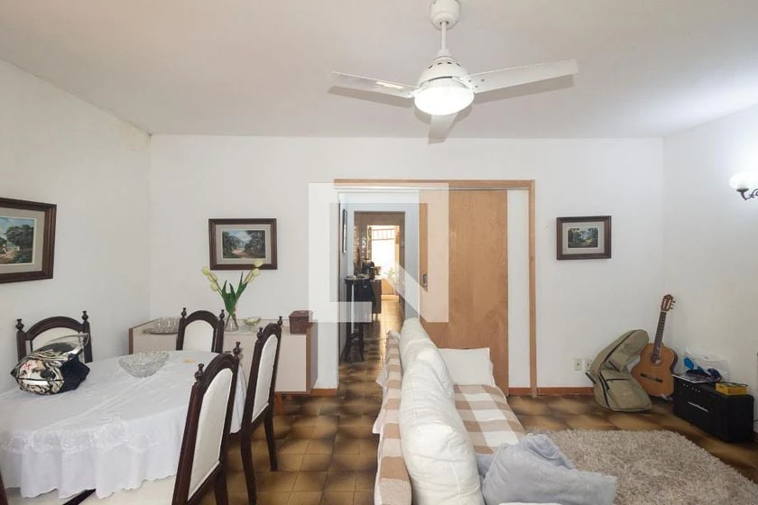 Garden in a 3-bedroom house, 200 m² — photo 16