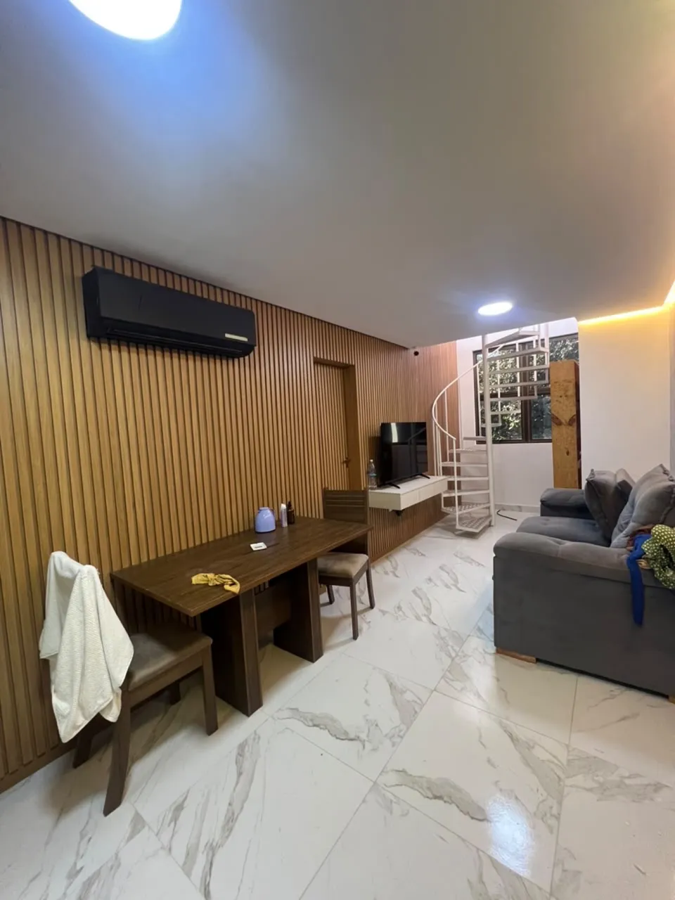 Furnished duplex penthouse with 2 bedrooms and 2 baths