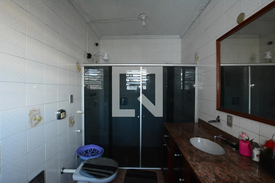 Casa amueblada con 4 dormitorios y jardín privado — photo 46