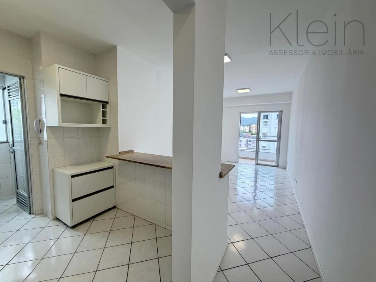 Glass-enclosed balcony in a 3-bedroom apartment, 75 m² — photo 30