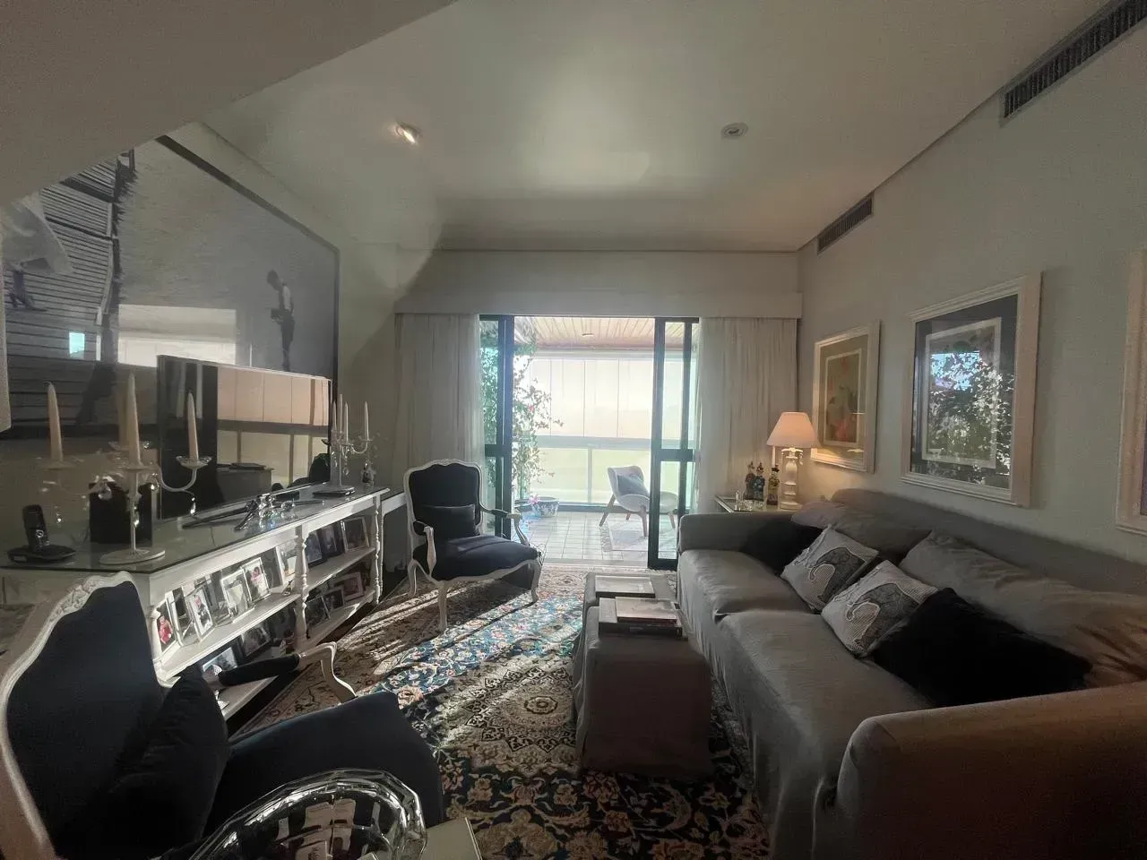 Duplex penthouse with 3 bedrooms and 300 m² — photo 12