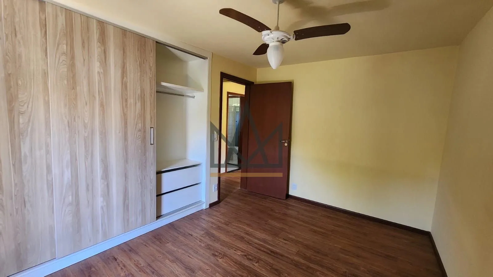 4-bedroom house with a balcony grill and garden — photo 13