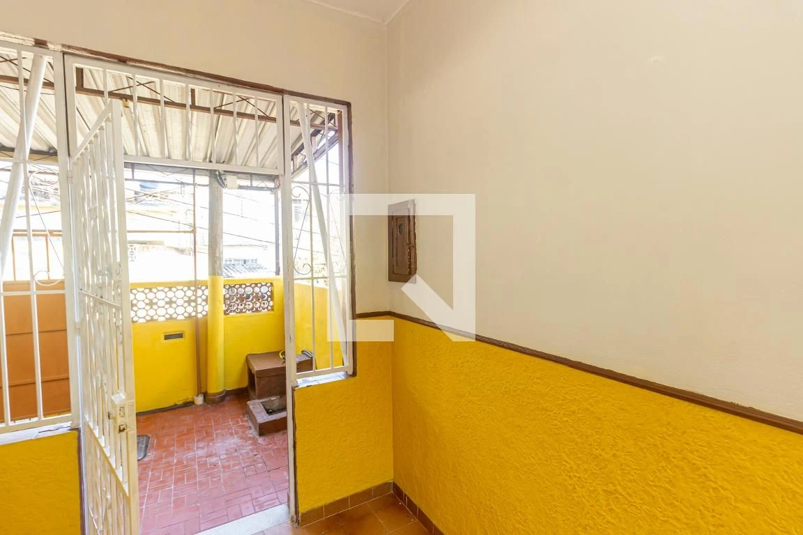 Unfurnished house with 2 bedrooms and private garden — photo 44