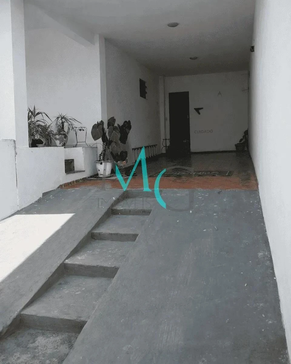 Casa con 4 dormitorios y cocina con muebles a medida — photo 15