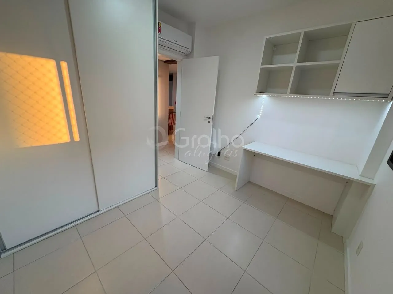 Меблированная квартира с 2 спальнями и 92 м² — photo 16