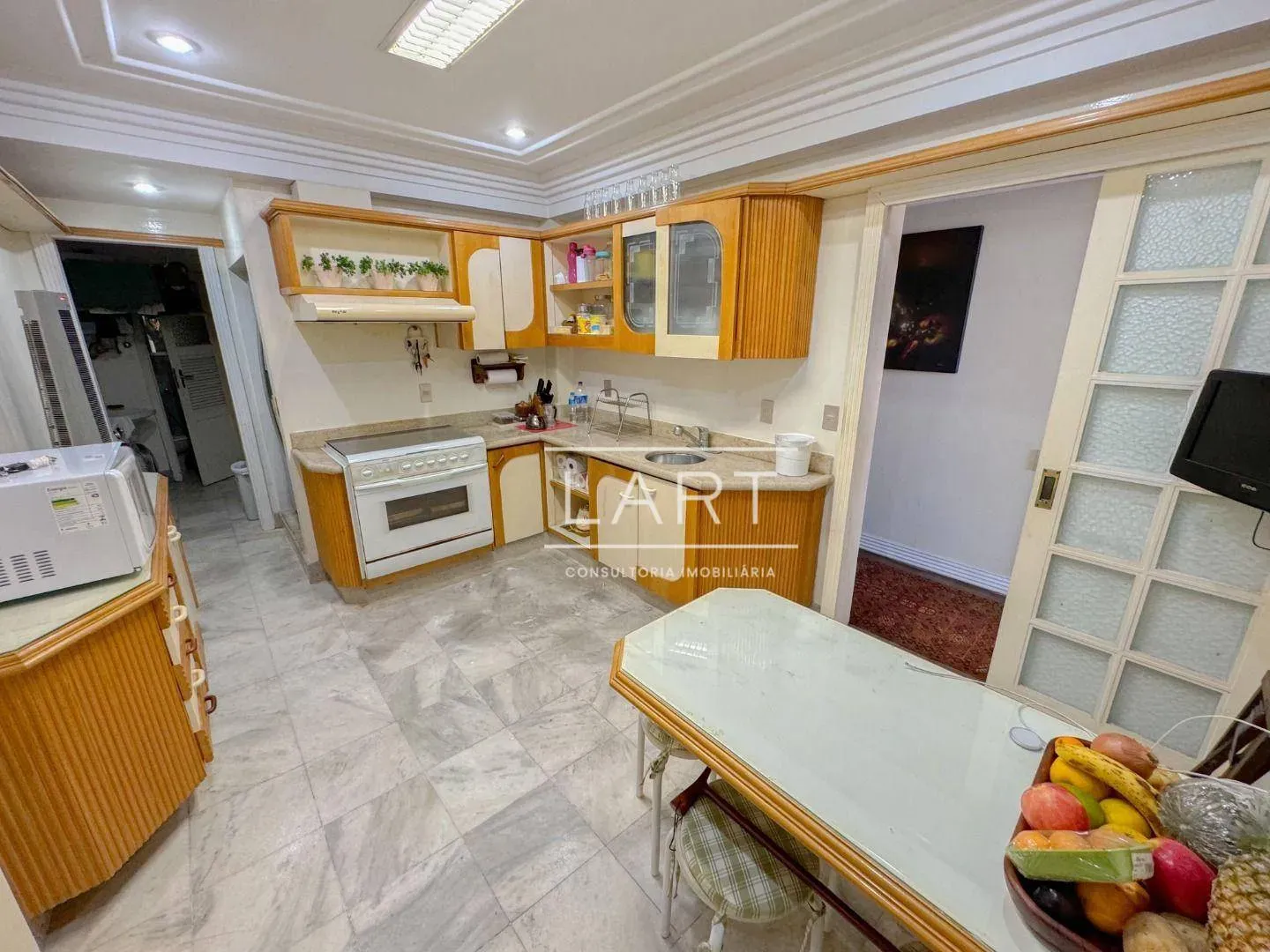 Apartamento de 210 m² com 4 dormitórios e varanda — photo 26
