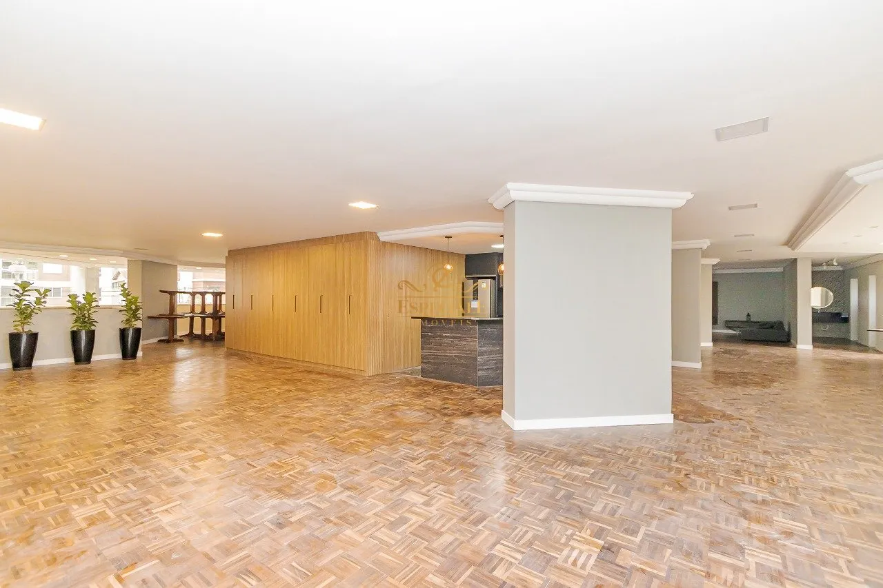 Мебльована квартира з 3 кімнатами на 146 м² — photo 36