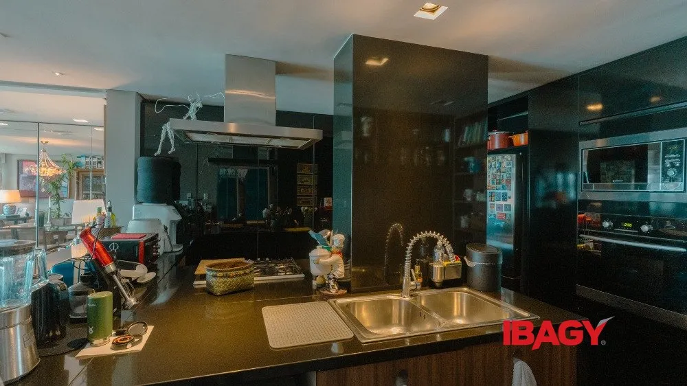 Furnished 454 m² apartment with a gourmet balcony — photo 2