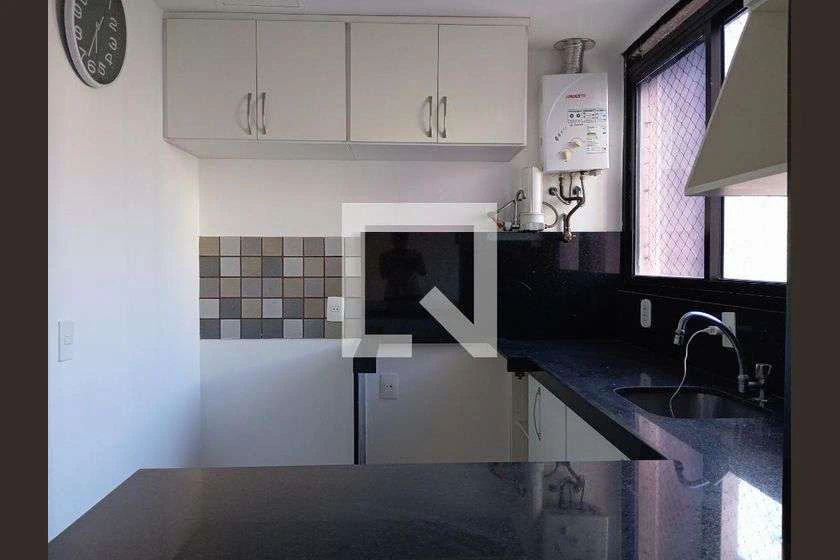 Квартира з 2 спальнями з ванною і балконом, 75 м² — photo 14