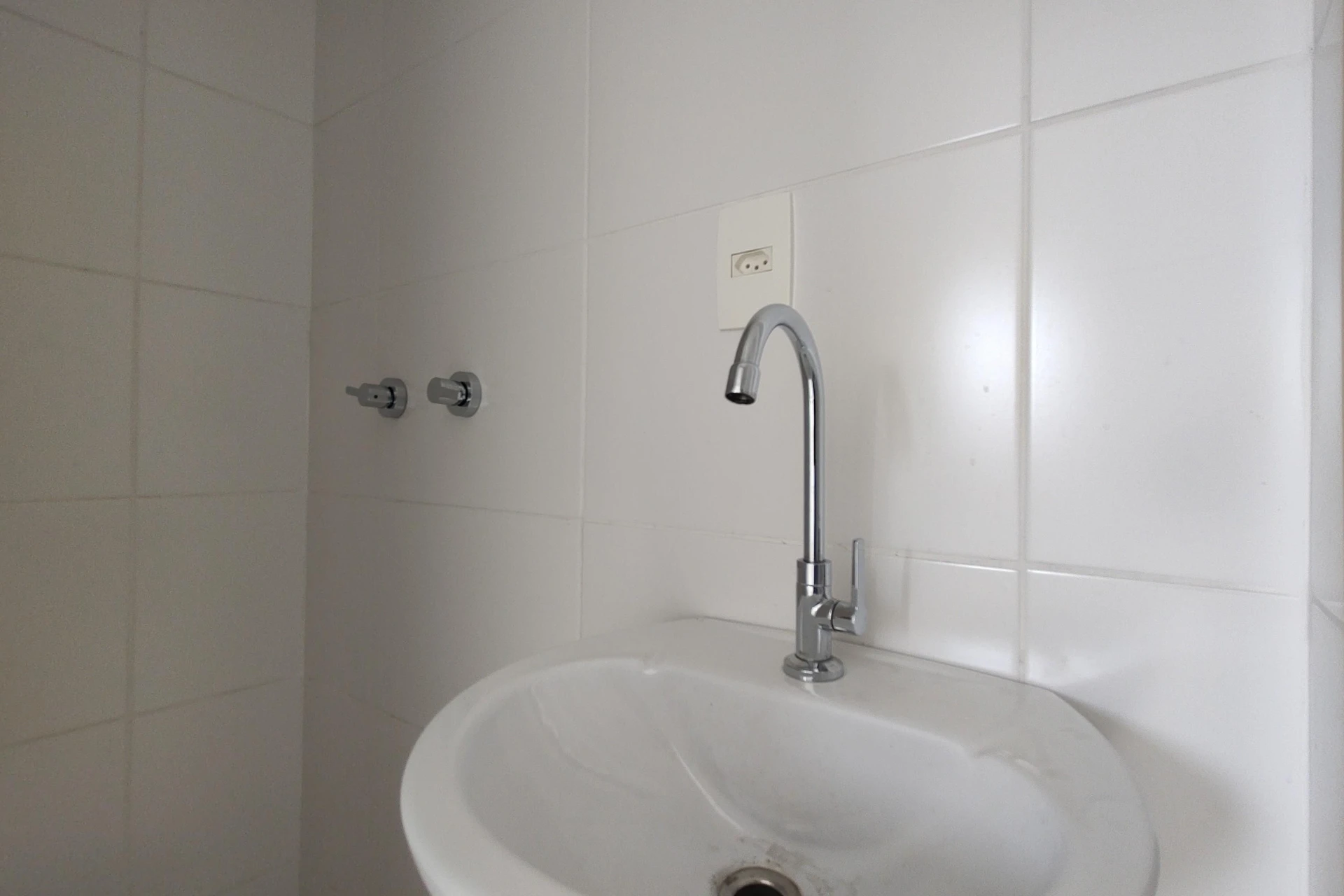 Apartamento de 2 quartos com piscina no condomínio — photo 24