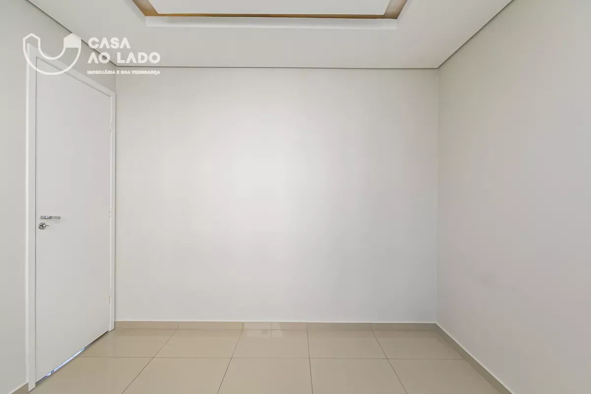 2-bedroom apartment in a building with a gym — photo 21