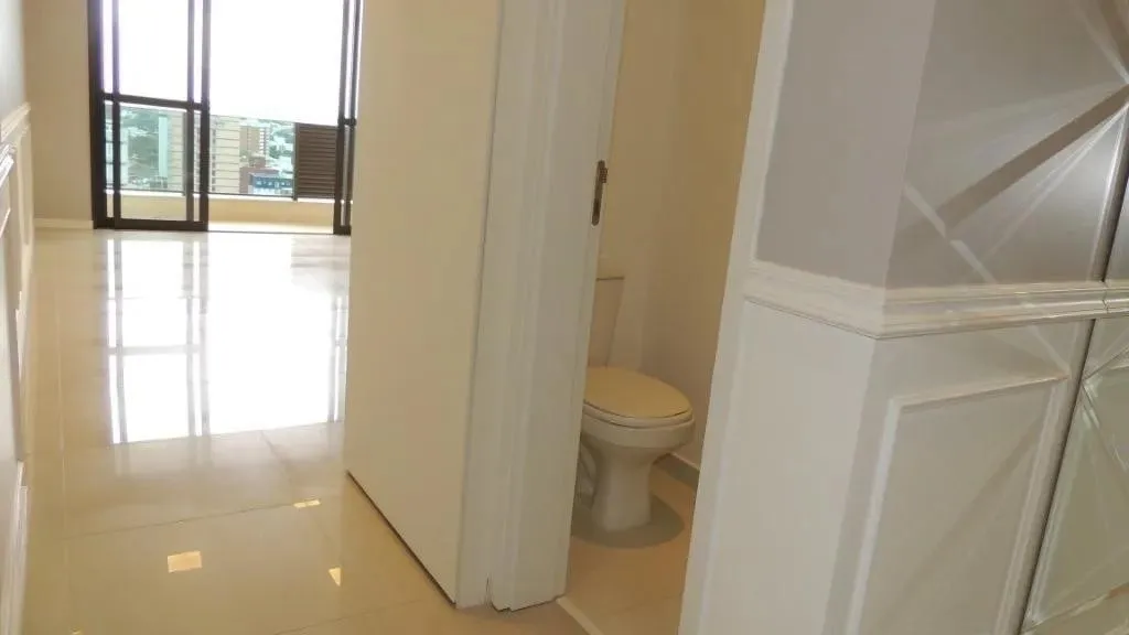 3-bedroom, 60 m² apartment in Curitiba — photo 8