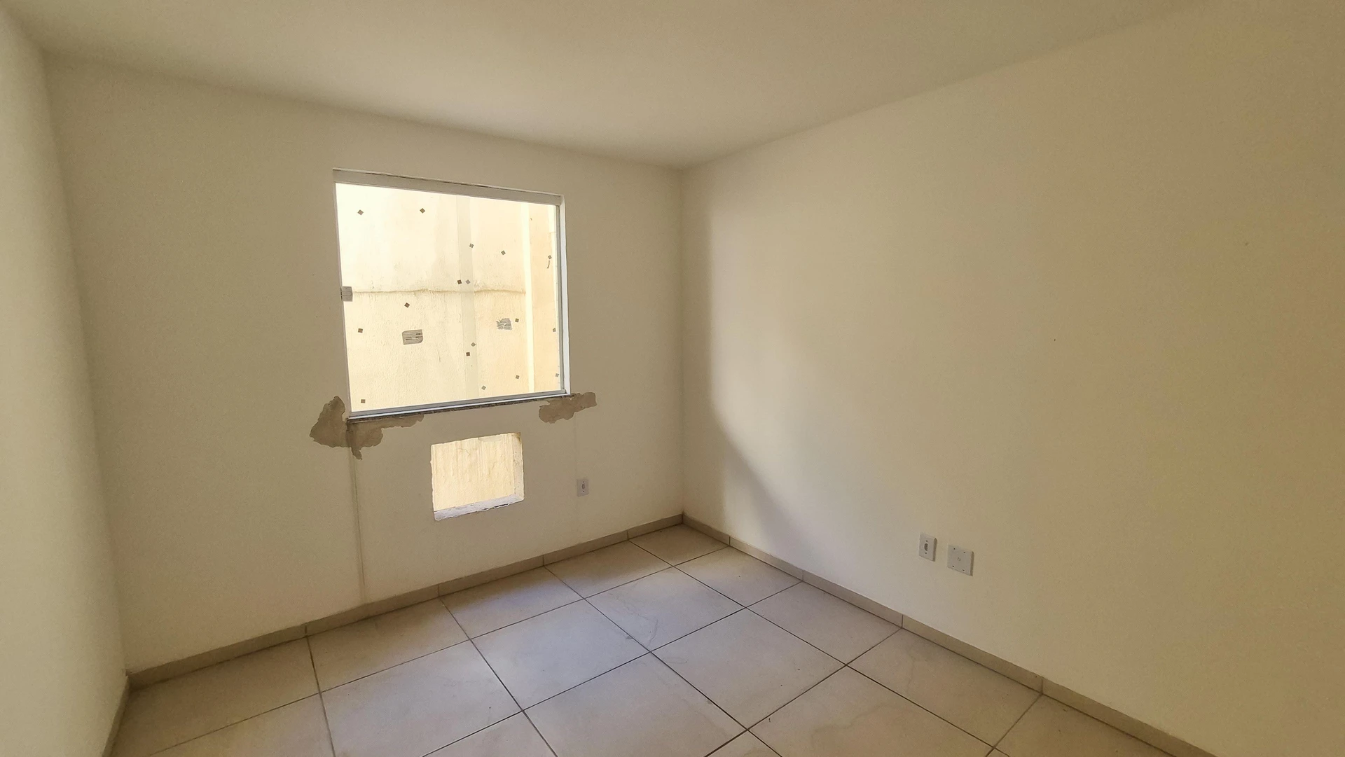 2-bedroom unfurnished apartment with closed kitchen — photo 14