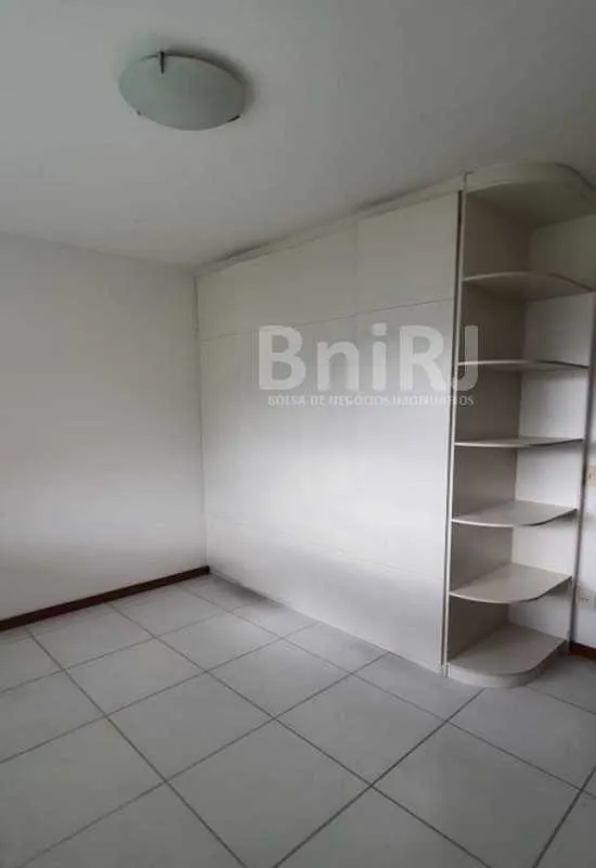 3-bedroom apartment in a building with a sauna — photo 4
